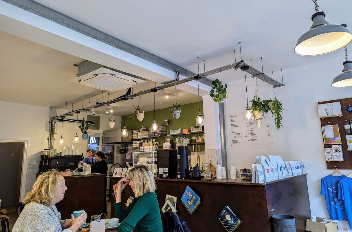 Campbell & Syme Coffee Roasters Cafe — specialty coffee shop in London