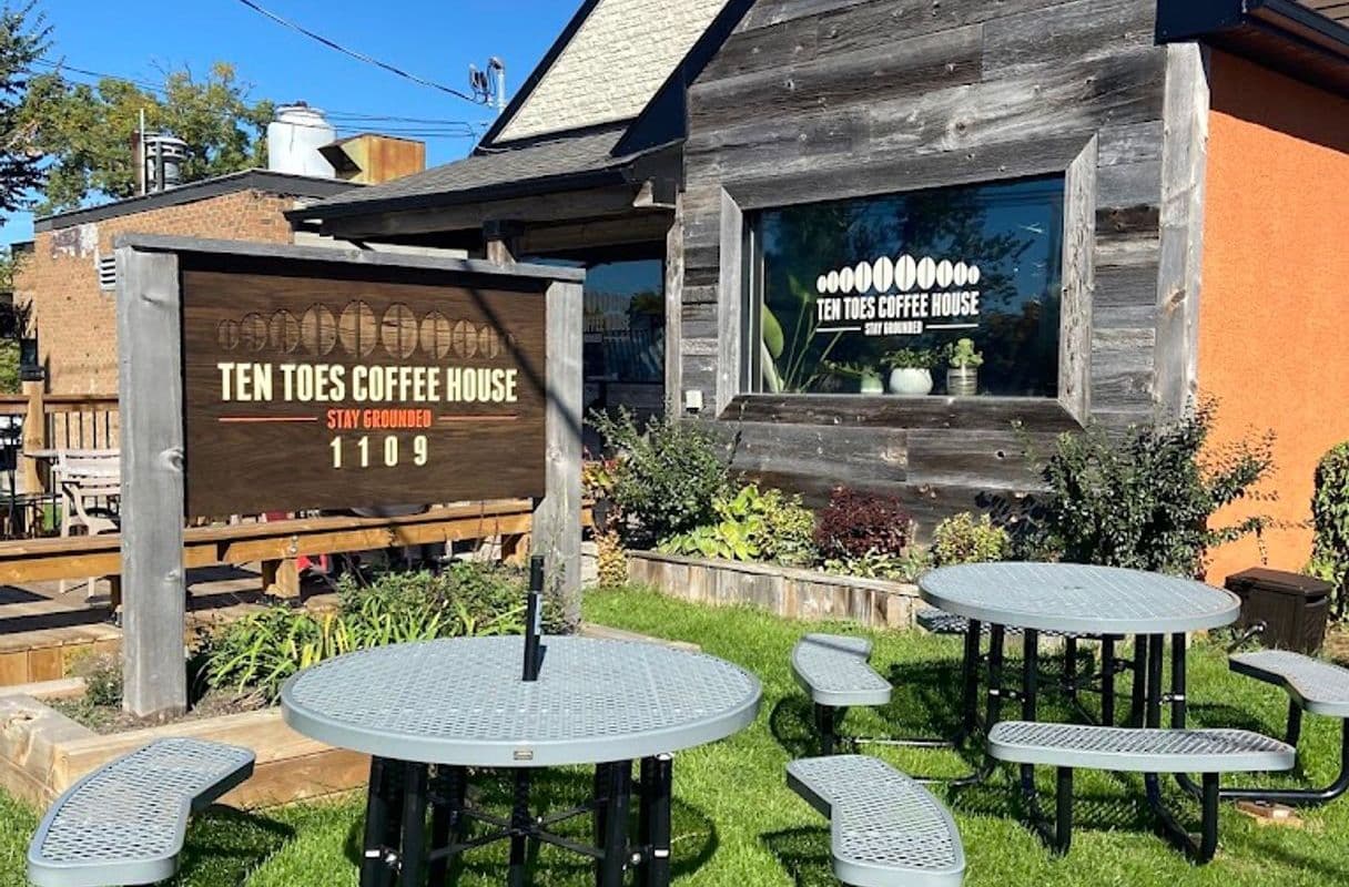 Ten Toes Coffee House — specialty coffee shop in Ottawa