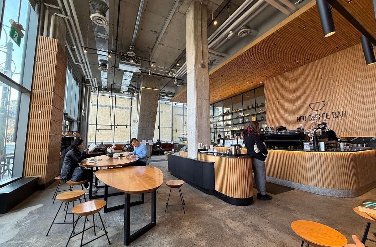 NEO COFFEE BAR KING X SPADINA — specialty coffee shop in Toronto