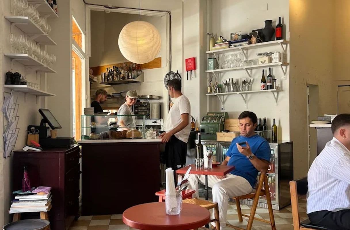 Buna Specialty Coffee — specialty coffee shop in Lisbon
