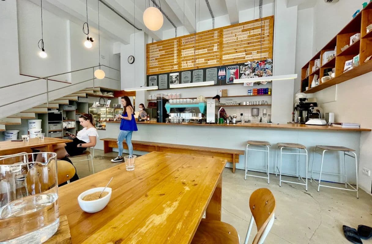 EMA Espresso Bar — specialty coffee shop in Prague