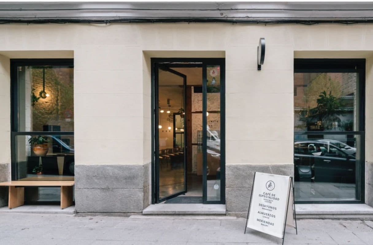 Misión Café — specialty coffee shop in Madrid