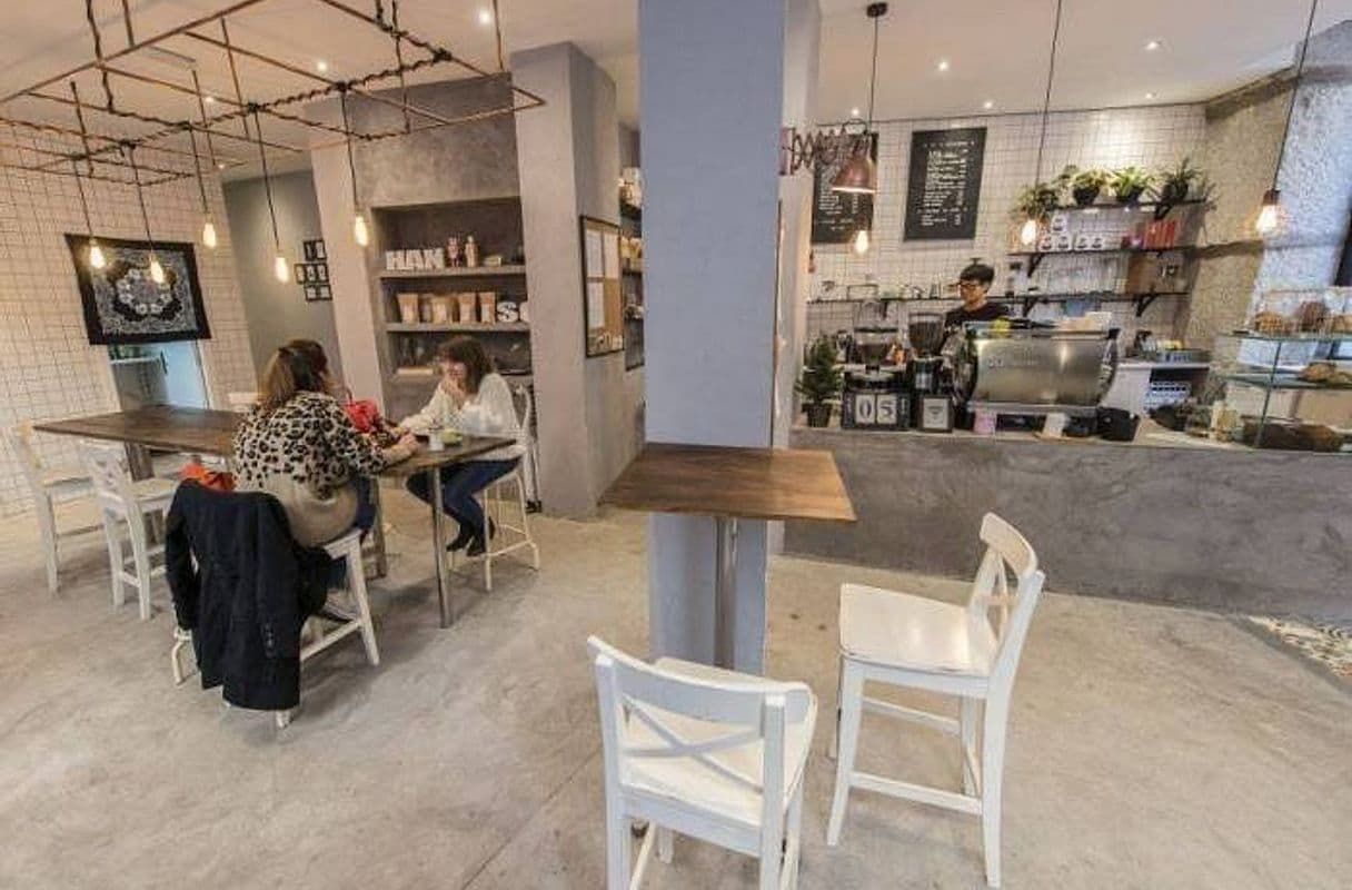 HanSo Café — specialty coffee shop in Madrid