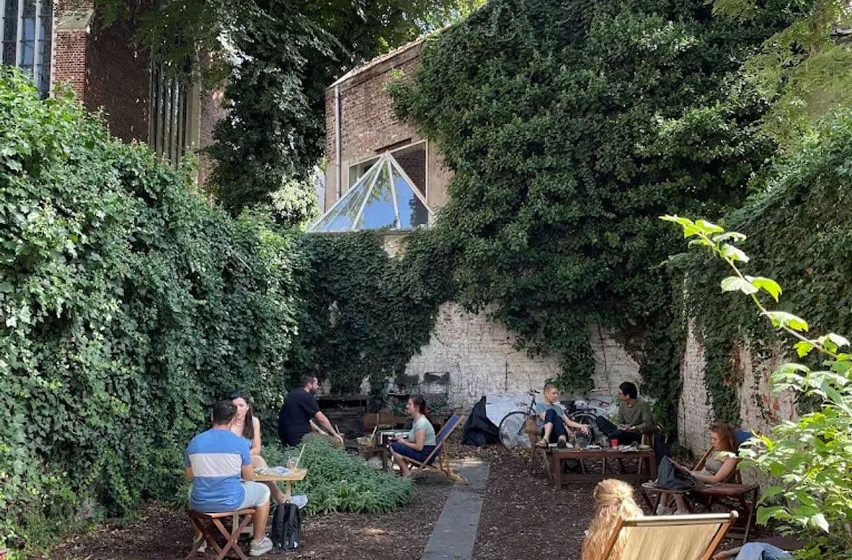 Fika — specialty coffee shop in Brussels