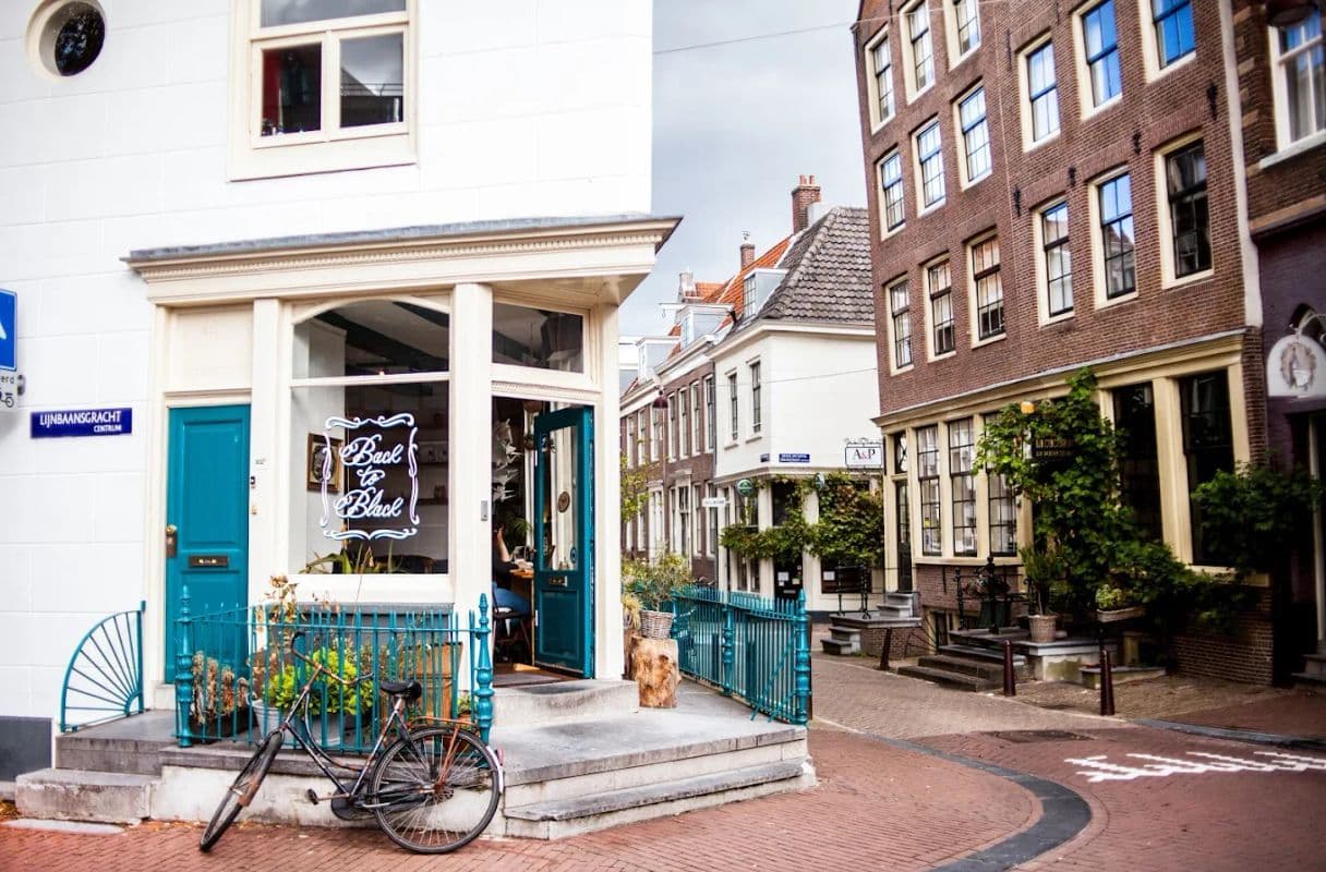 Back to Black — coffee roaster in Amsterdam