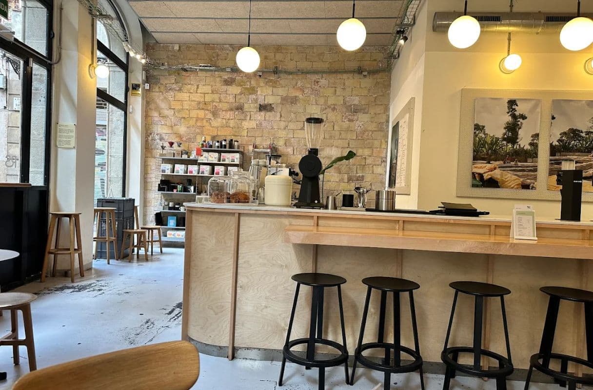 Right Side Coffee — specialty coffee shop in Barcelona