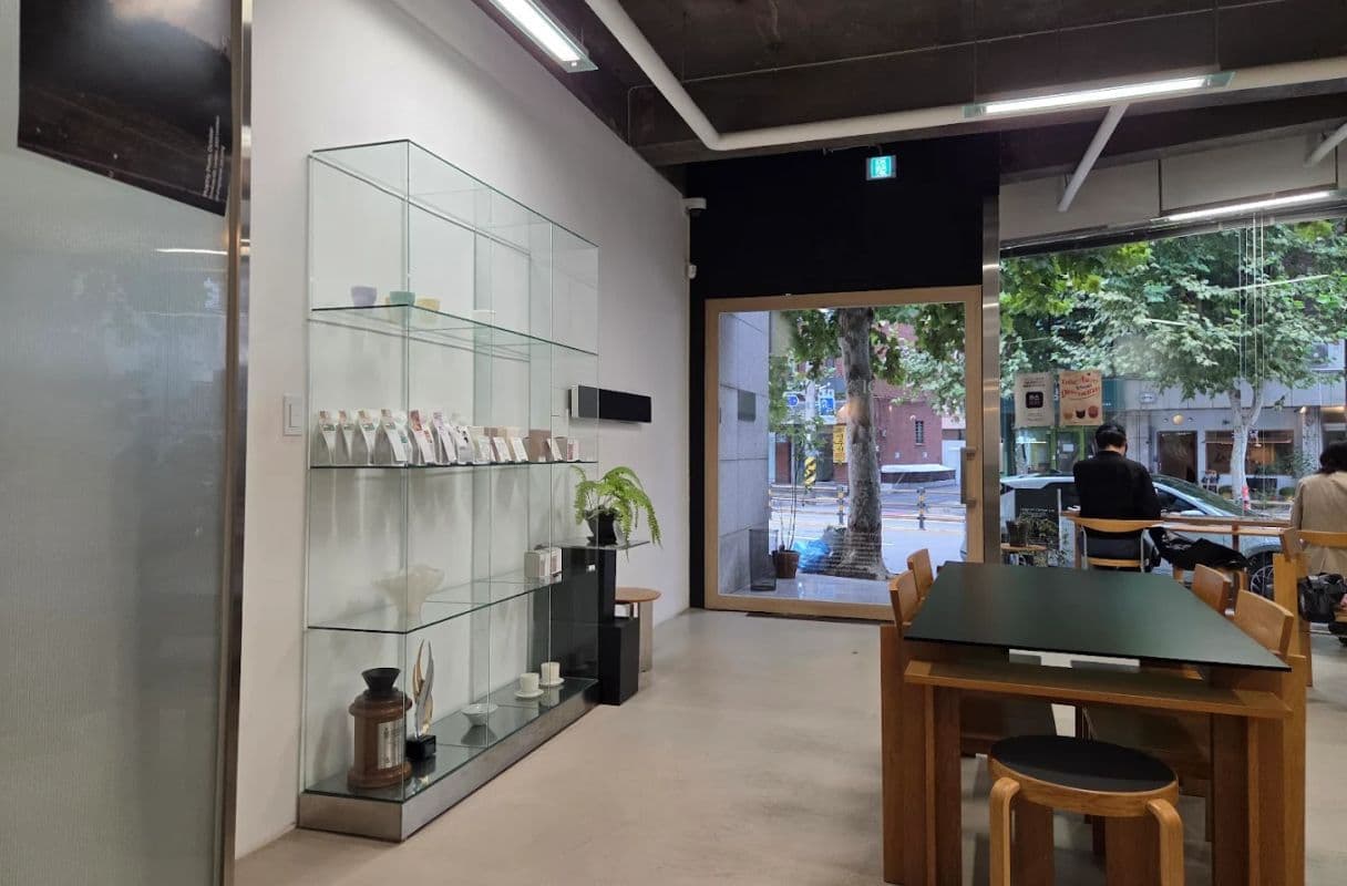 Identity Coffee Lab — coffee roaster in Seoul